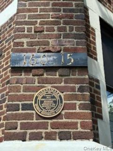 160-15 Powells Cove Boulevard E301, Beechhurst, NY 11357