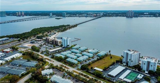 3322 N Key DR 3, North Fort Myers, FL 33903