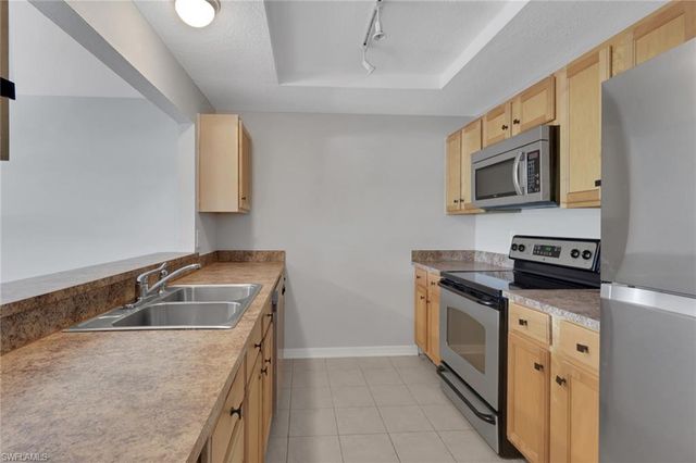 3322 N Key DR 3, North Fort Myers, FL 33903