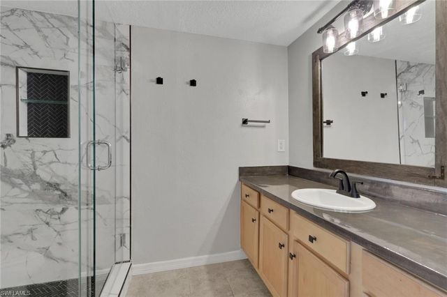 3322 N Key DR 3, North Fort Myers, FL 33903