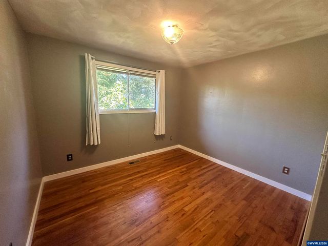 4033 NE Morning St, Corvallis, OR 97330