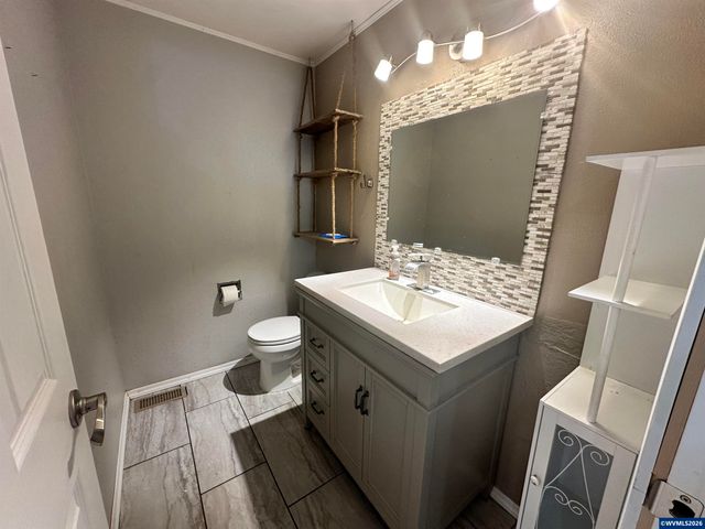 4033 NE Morning St, Corvallis, OR 97330