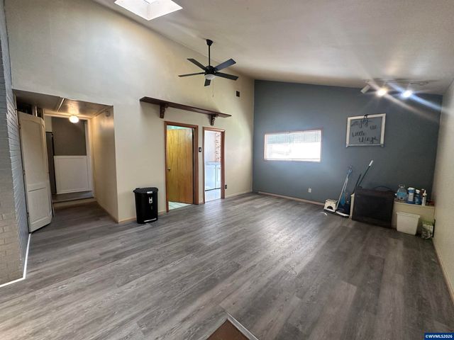 4033 NE Morning St, Corvallis, OR 97330