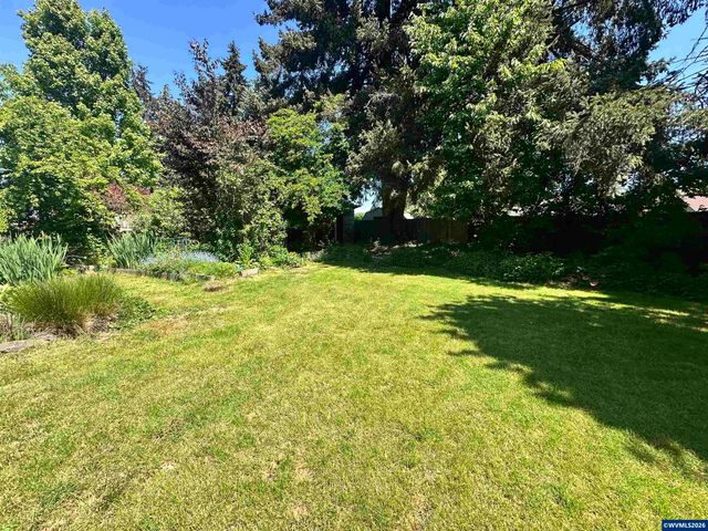 4033 NE Morning St, Corvallis, OR 97330