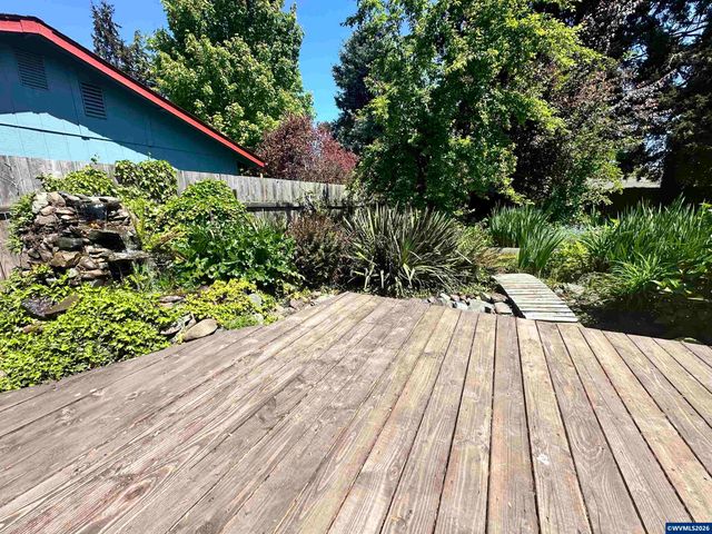 4033 NE Morning St, Corvallis, OR 97330