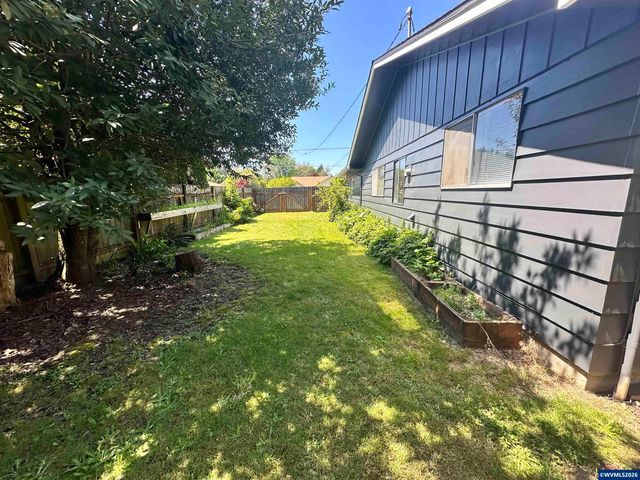 4033 NE Morning St, Corvallis, OR 97330