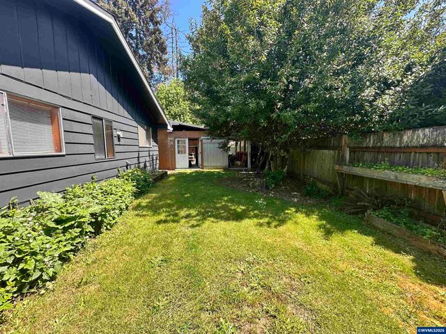 4033 NE Morning St, Corvallis, OR 97330
