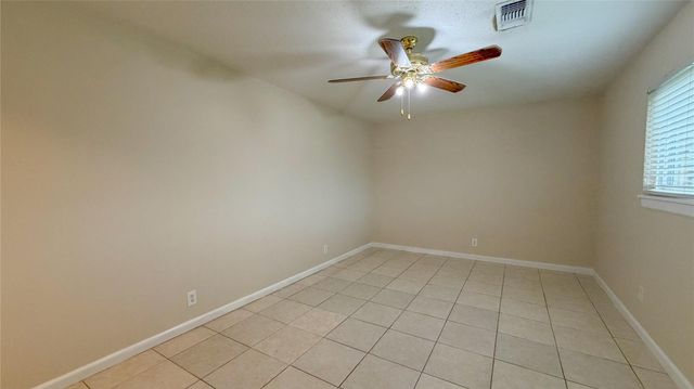 1808 Dolphin Drive, Seabrook, TX 77586