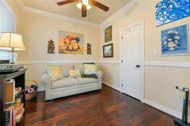 4317 Avenue R Avenue, Galveston, TX 77550