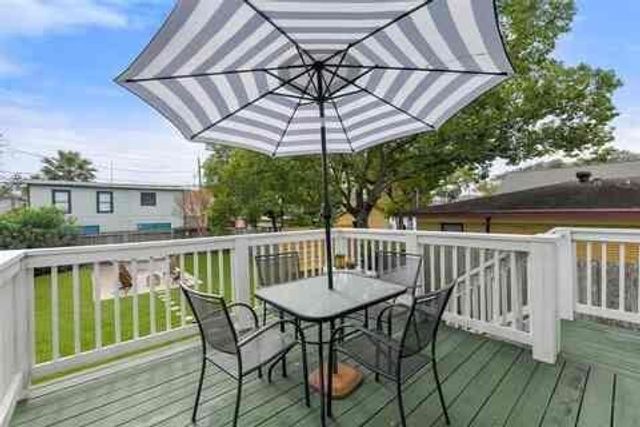 4317 Avenue R Avenue, Galveston, TX 77550