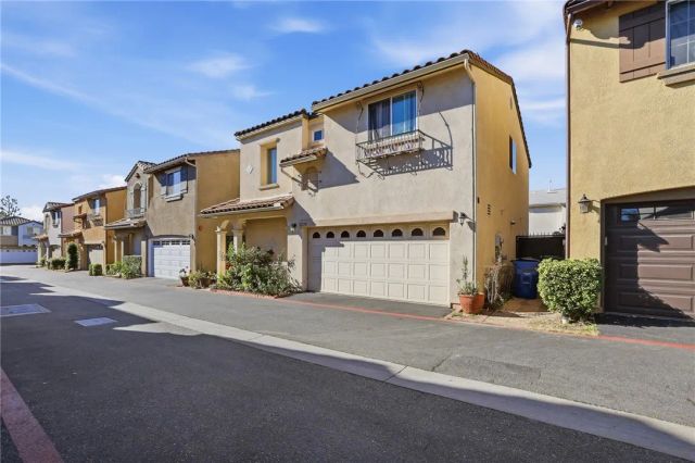11379 Villa Del Sol, Pacoima, CA 91331