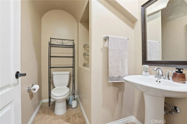 11379 Villa Del Sol, Pacoima, CA 91331
