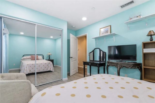11379 Villa Del Sol, Pacoima, CA 91331