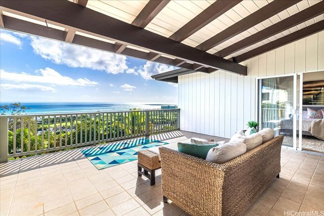 1460 Kamole Street, Honolulu, HI 96821