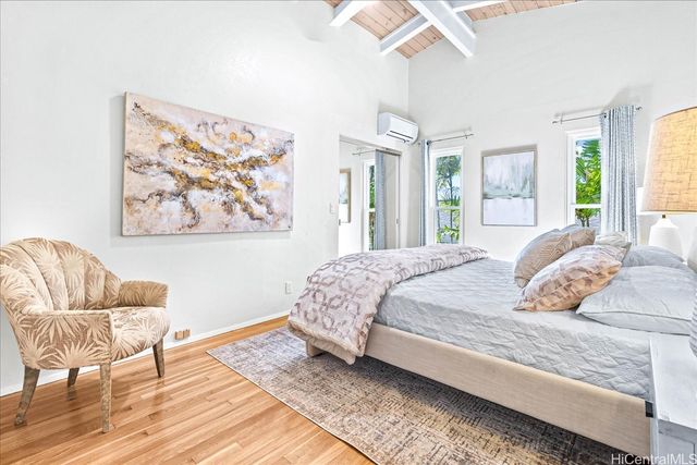 1460 Kamole Street, Honolulu, HI 96821