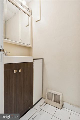 350 MONTGOMERY AVE, Merion Station, PA 19066