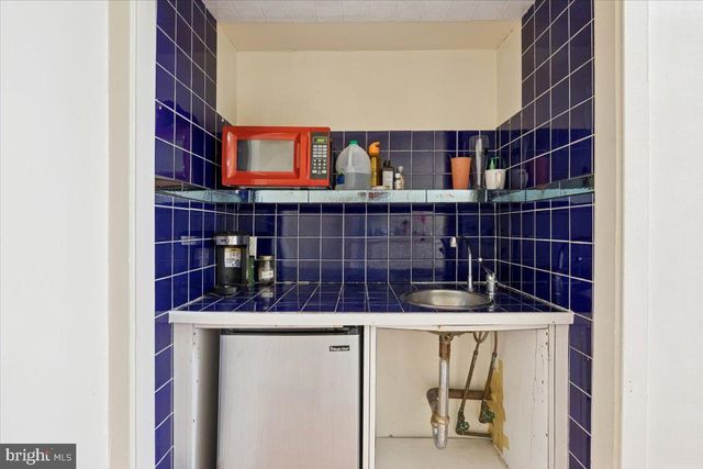 350 MONTGOMERY AVE, Merion Station, PA 19066