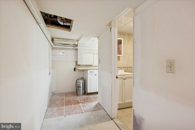 350 MONTGOMERY AVE, Merion Station, PA 19066