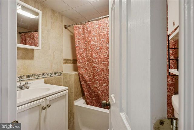 350 MONTGOMERY AVE, Merion Station, PA 19066