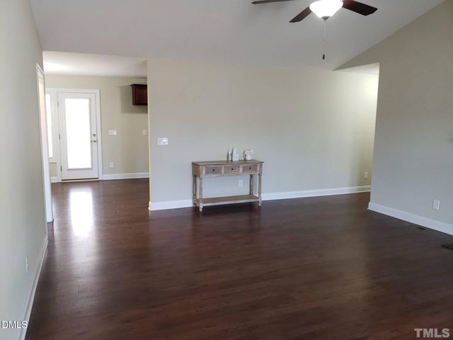 240 Oxfordshire Drive, Fuquay Varina, NC 27526