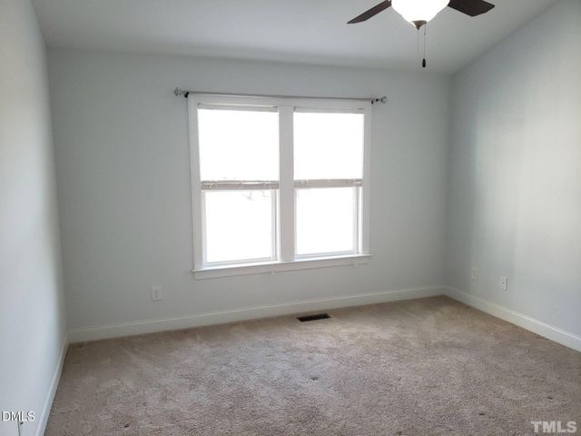 240 Oxfordshire Drive, Fuquay Varina, NC 27526