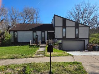 124 Fairborn Drive, Hamilton, OH 45013