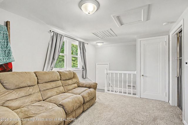 4610 Elizabeth Road, Lansing, MI 48917
