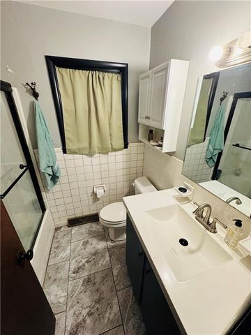 719 W 2nd Street, Pittsburg, KS 66762