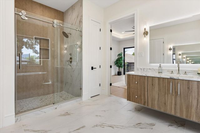 2526 Southgate Boulevard, Houston, TX 77030