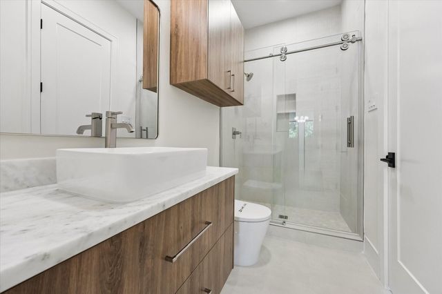 2526 Southgate Boulevard, Houston, TX 77030
