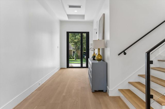 2526 Southgate Boulevard, Houston, TX 77030