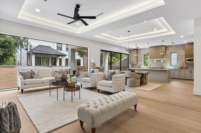 2526 Southgate Boulevard, Houston, TX 77030