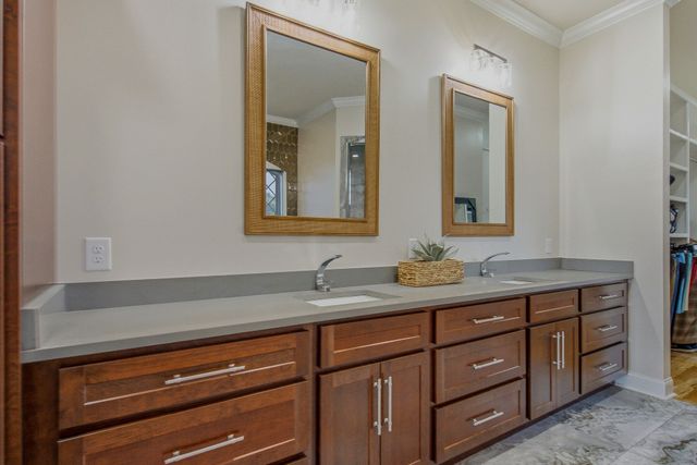 4940 Albert Fentress Rd, Greenbrier, TN 37073