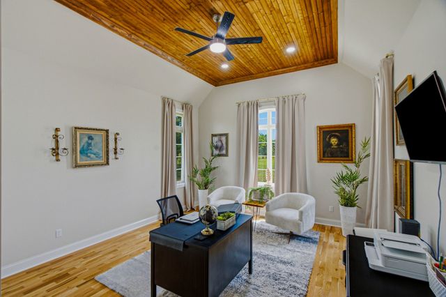 4940 Albert Fentress Rd, Greenbrier, TN 37073