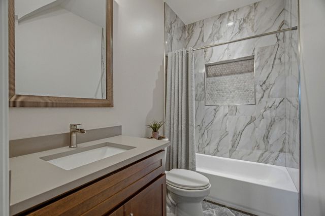 4940 Albert Fentress Rd, Greenbrier, TN 37073