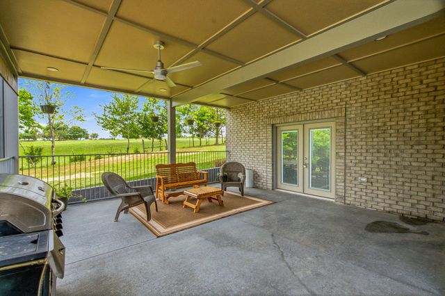 4940 Albert Fentress Rd, Greenbrier, TN 37073
