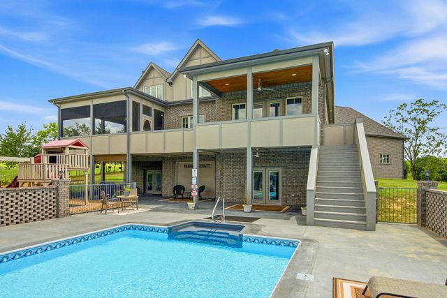 4940 Albert Fentress Rd, Greenbrier, TN 37073