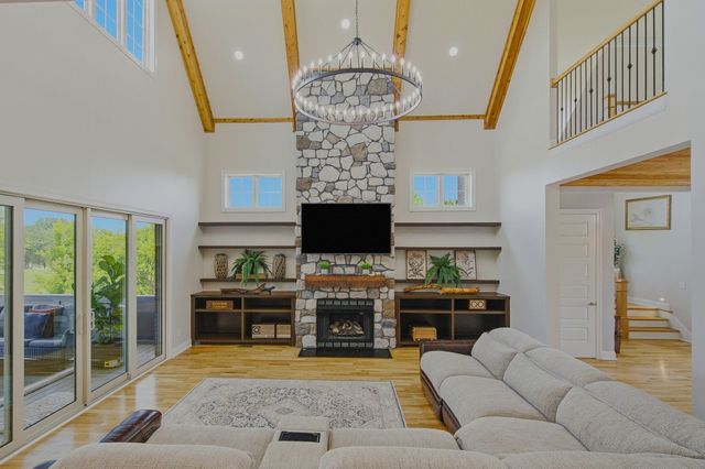 4940 Albert Fentress Rd, Greenbrier, TN 37073