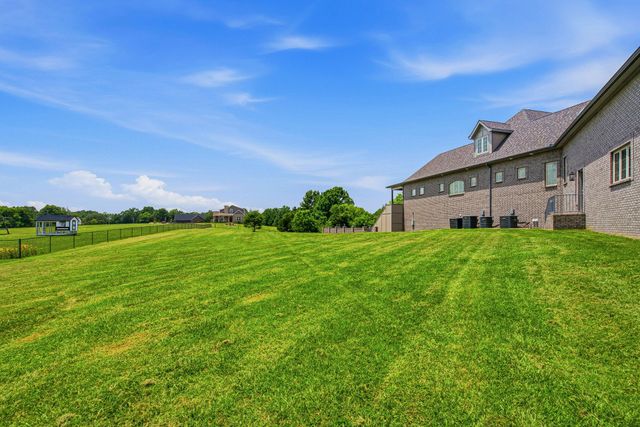 4940 Albert Fentress Rd, Greenbrier, TN 37073