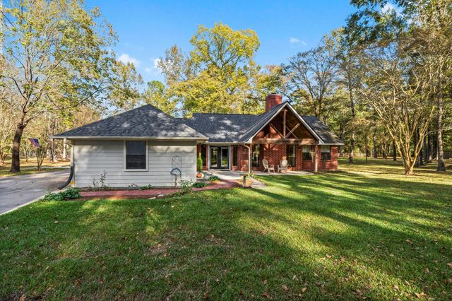 8623 Miller Road, Magnolia, TX 77354