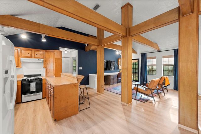 8623 Miller Road, Magnolia, TX 77354