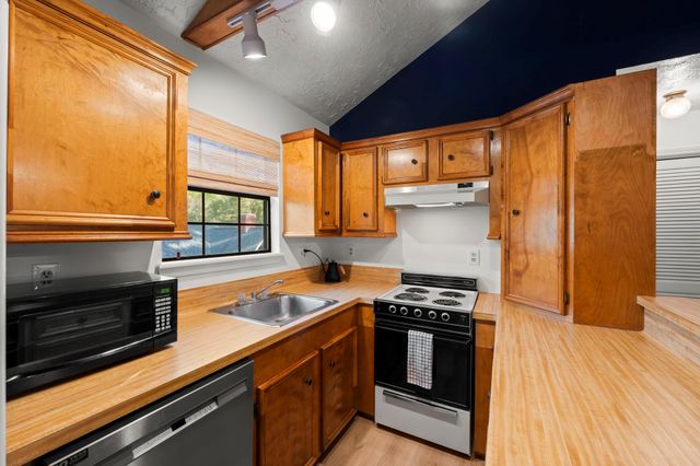 8623 Miller Road, Magnolia, TX 77354