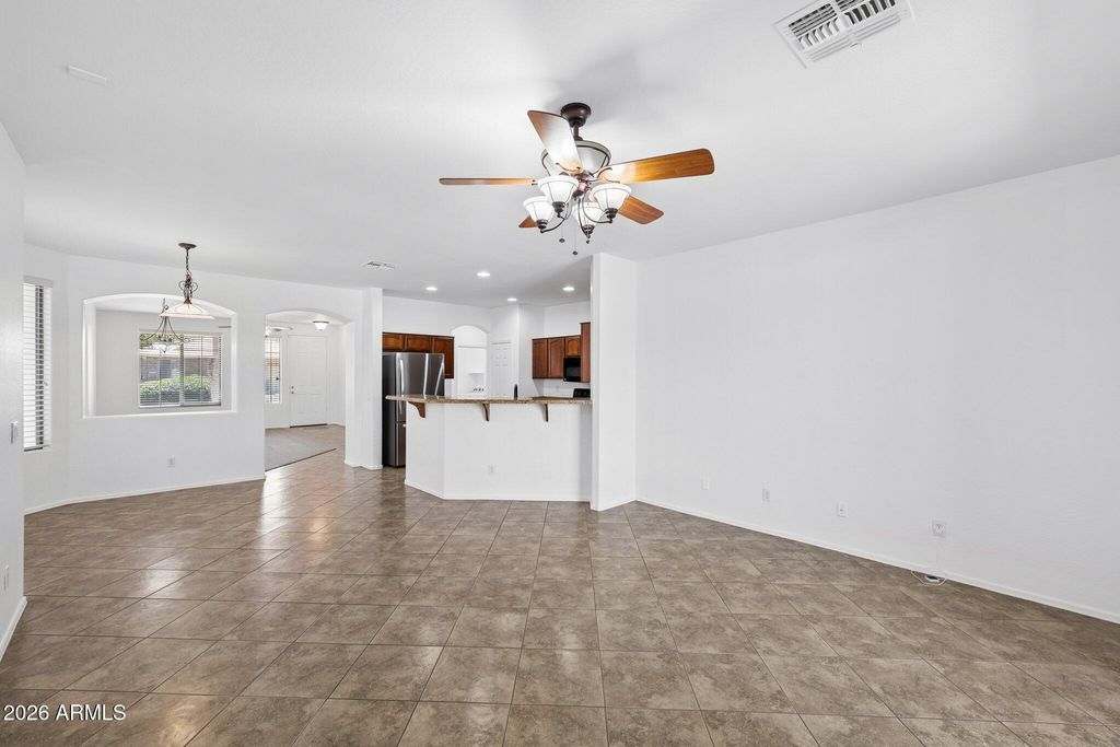 Image 16 of property listing at 4414 W ST KATERI Drive, Laveen, AZ 85339