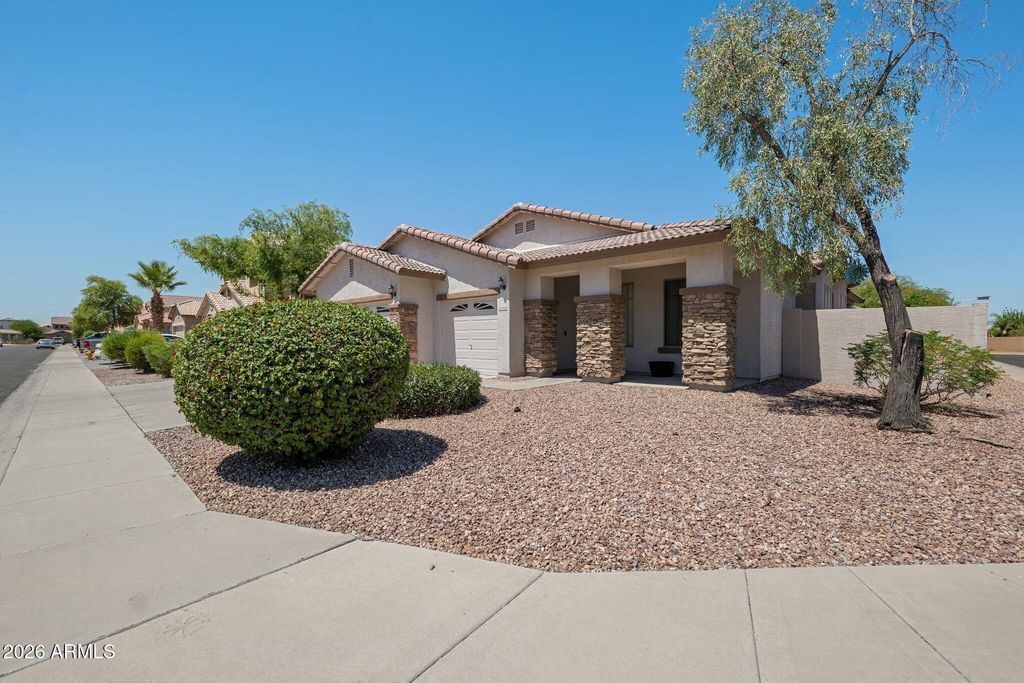 Image 3 of property listing at 4414 W ST KATERI Drive, Laveen, AZ 85339