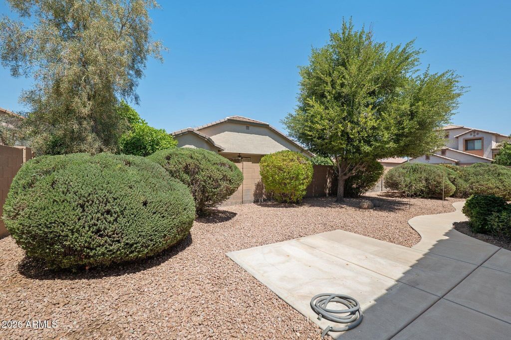 Image 38 of property listing at 4414 W ST KATERI Drive, Laveen, AZ 85339