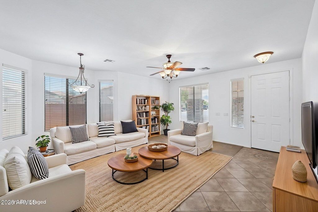 Image 5 of property listing at 4414 W ST KATERI Drive, Laveen, AZ 85339