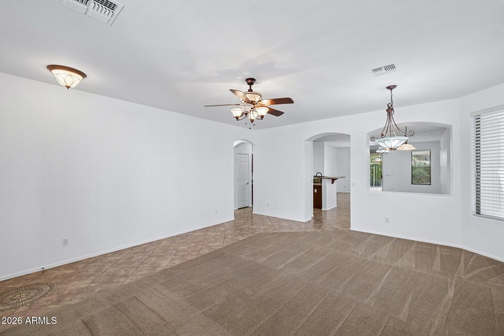 Image 7 of property listing at 4414 W ST KATERI Drive, Laveen, AZ 85339