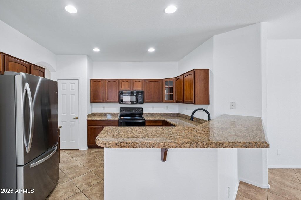 Image 9 of property listing at 4414 W ST KATERI Drive, Laveen, AZ 85339