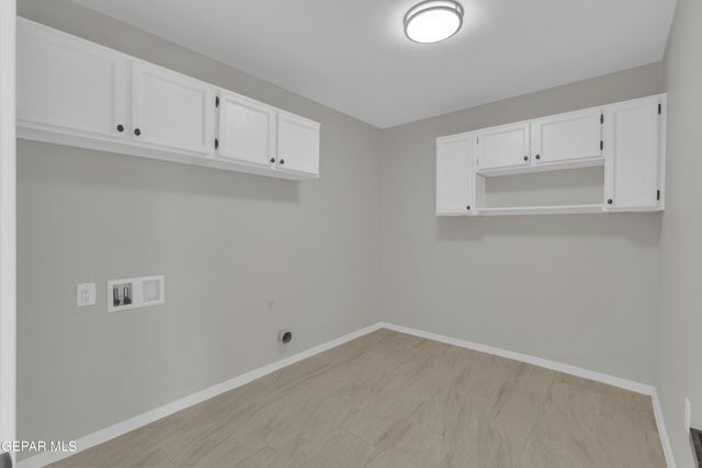 9317 SORBONNE Drive, El Paso, TX 79907