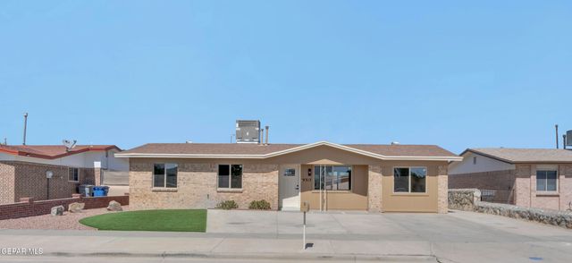 9317 SORBONNE Drive, El Paso, TX 79907